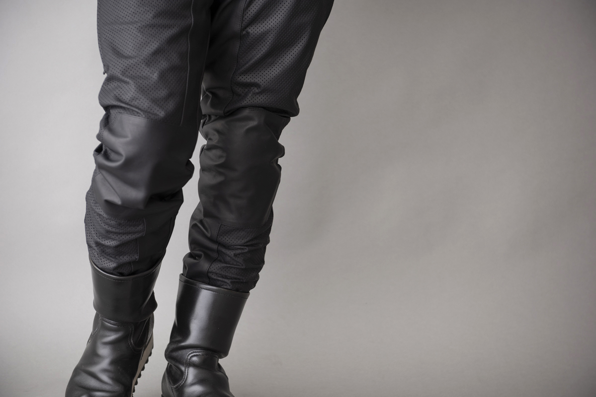 PUNCHING MESH LEATHER PANTS | LEATHER PANTS | オンライン